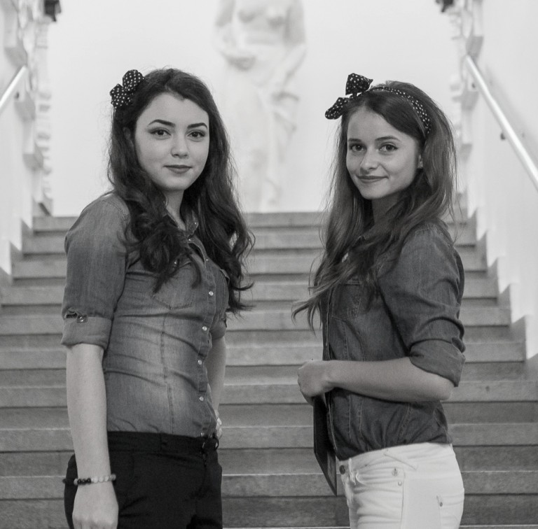 С добре оформена коса създаваме и доброто настроение на нашите клиенти 2 Nona&Kami